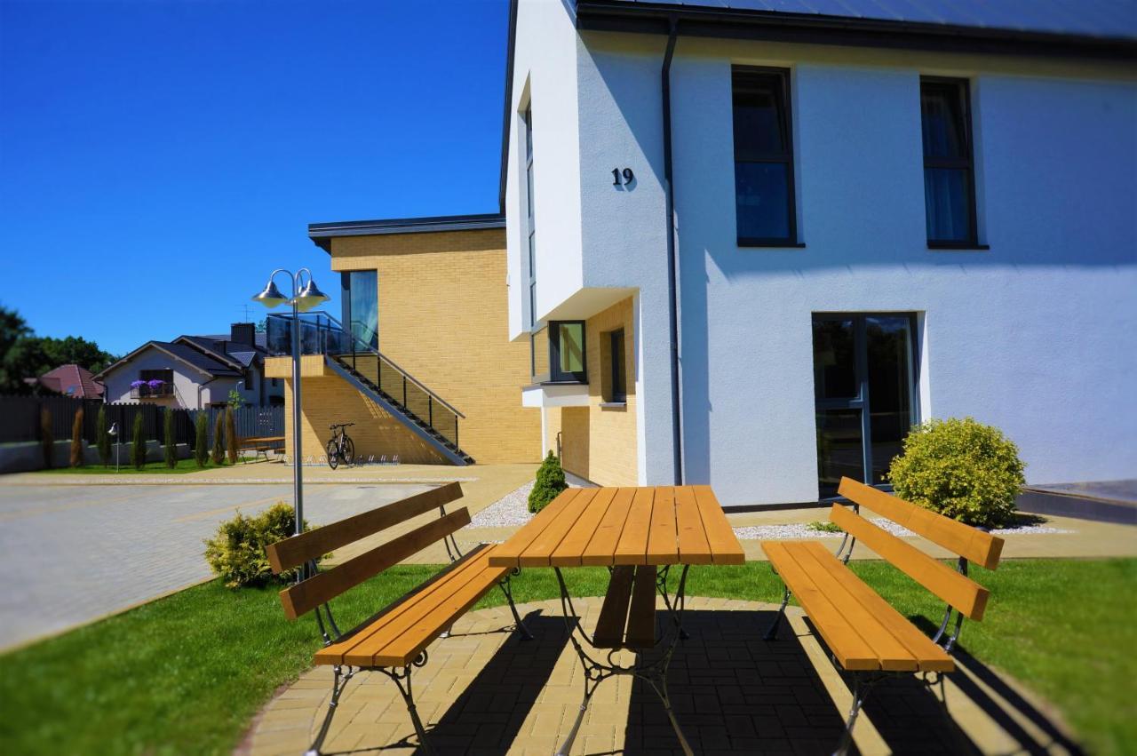 Smelio Vila Apartments Palanga Exteriör bild